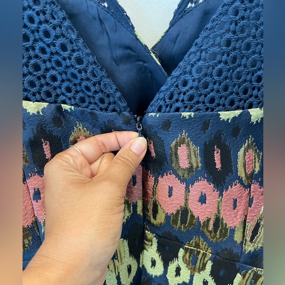 Anthropologie HD in Paris Yana Jacquard Peplum Top Blue Metallic Size US 10 - Picture 9 of 15